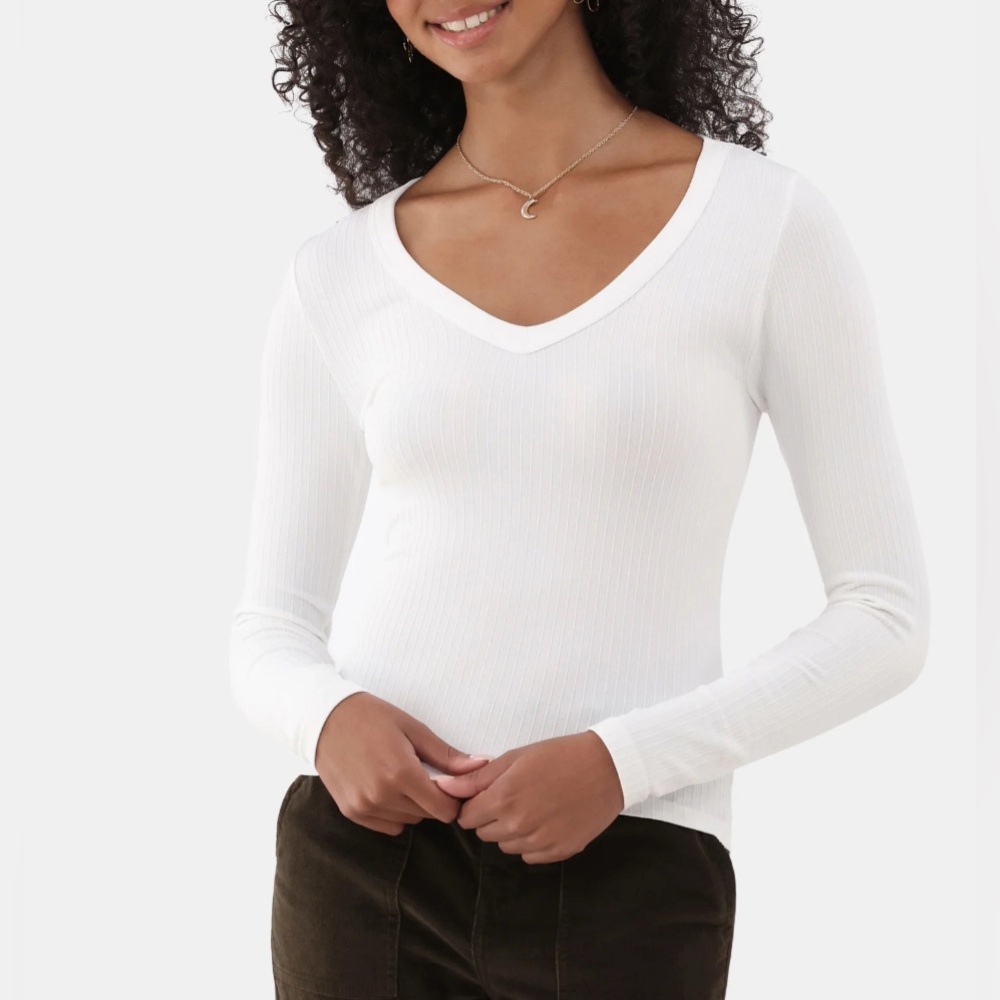 No Boundaries Long Sleeve Shirt Off White for Women junior Size M (7-9)